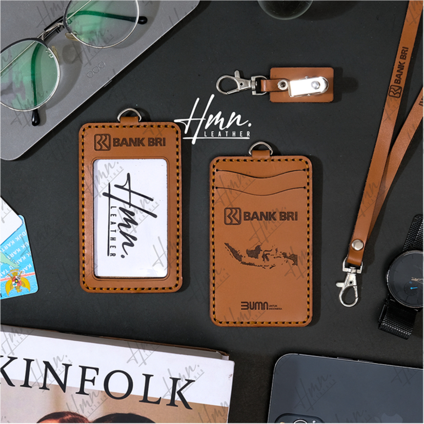 

ID CARD HOLDER KULIT NAME TAG KULIT CUSTOM NAMA LOGO PERUSAHAAN