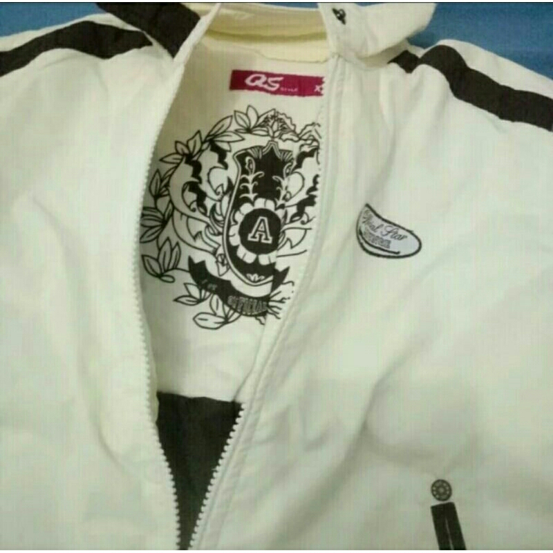 jaket Quick Silver putih