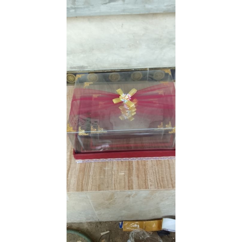 

HANTARAN PERNIKAHAN SATU SET ISI 6 KOTAK UKURAN S M L XL