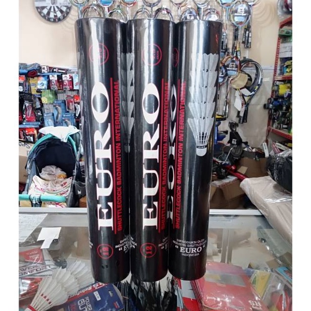Termurah Shuttlecock badminton euro hitam  shuttlecock bulutangkis euro hitam  kok euro