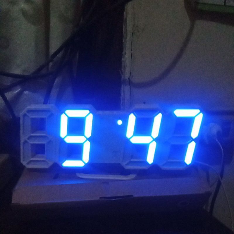 jam meja 3d digital warna biru second