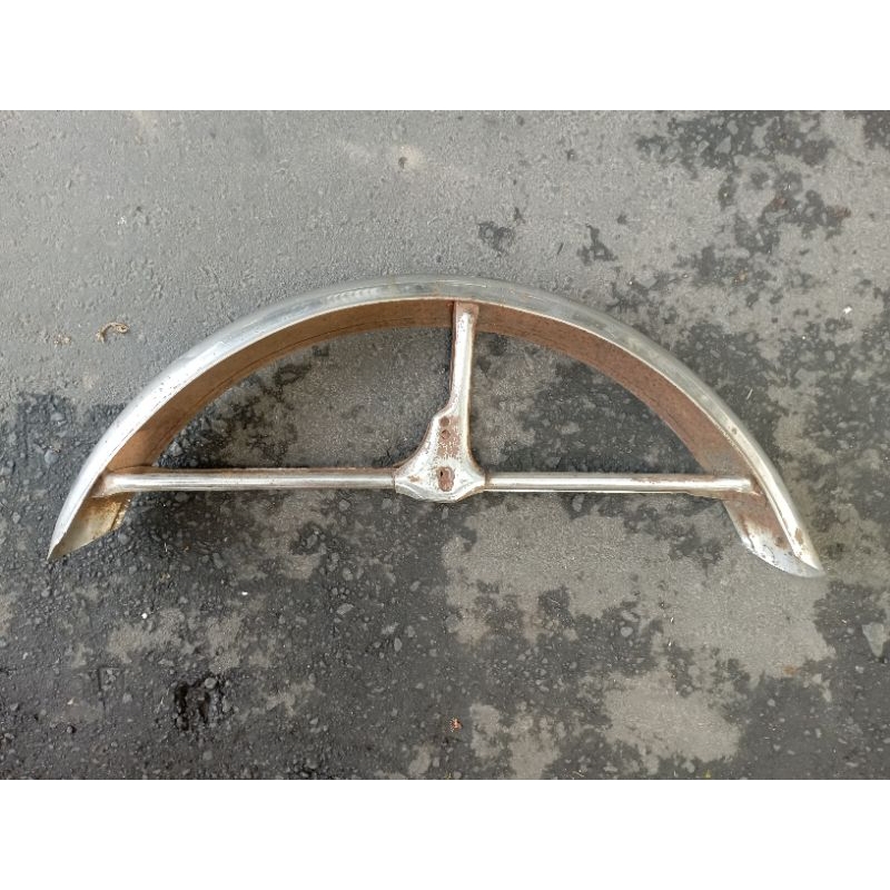 Spakbor Depan Suzuki A100 Tahun Tua Bekas