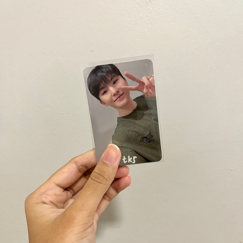 woozi yzy yizhiyu f fts face the sun