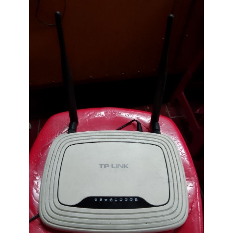 Router Tp-Link 841N