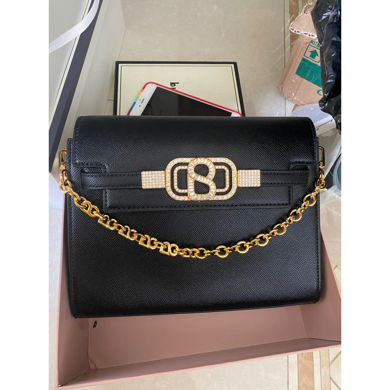 SARAH BAG BUTTONSCARVES