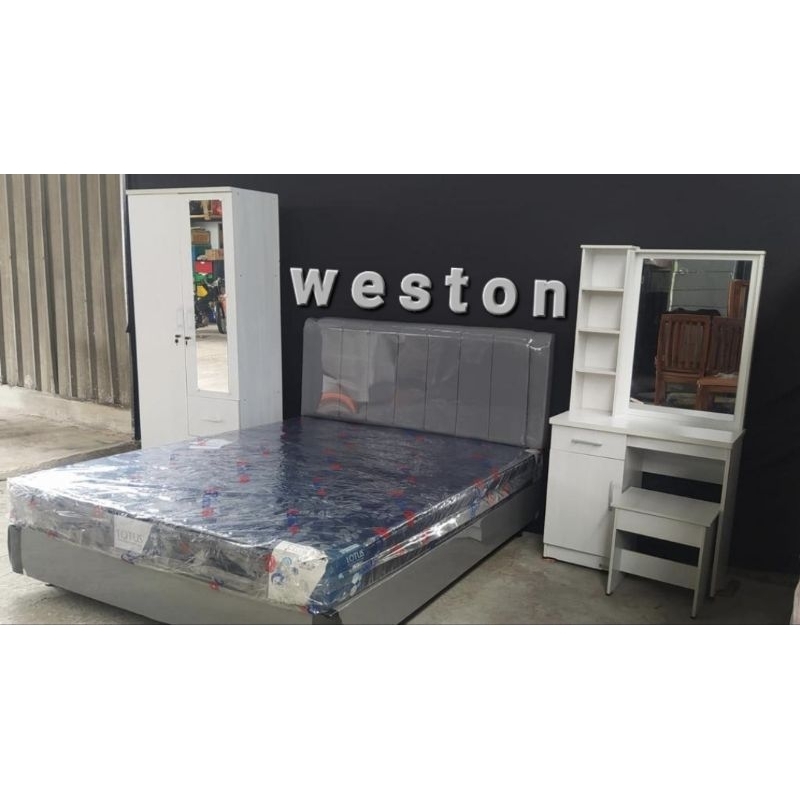 KAMAR SET ( KASUR.. LEMARI PAKAIAN DAN MEJA RIAS)