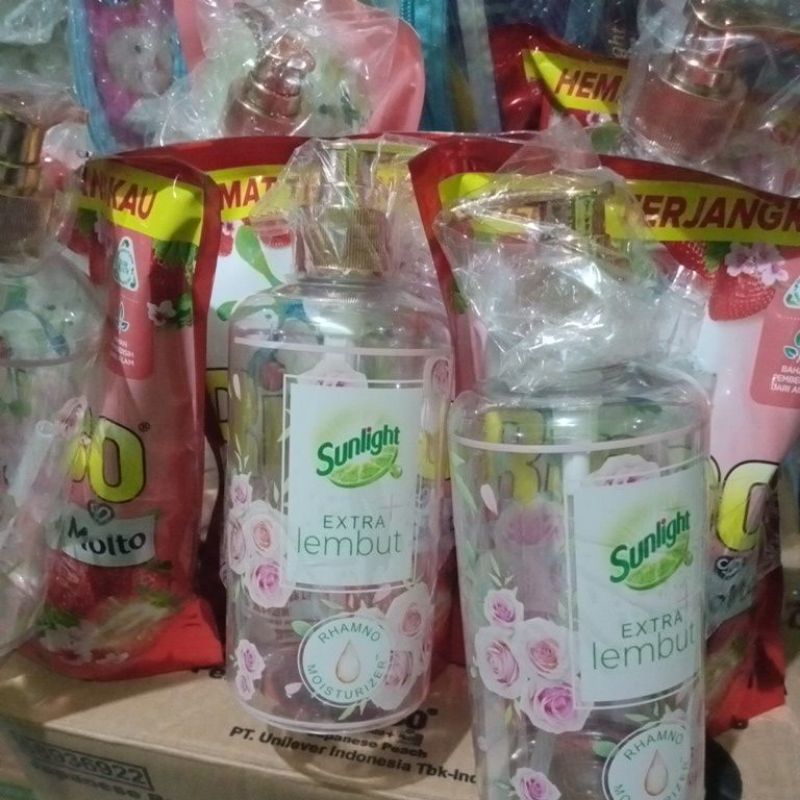 Rinso deterjen cair 360 ml Korean strawberry free botol edisi terbaru warna hijau