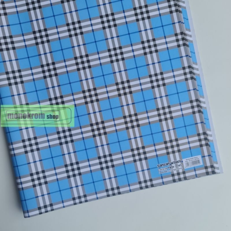 

Kertas Kado Sansan Wawa Fancy Motif Kotak Biru Putih - Wrapping Paper