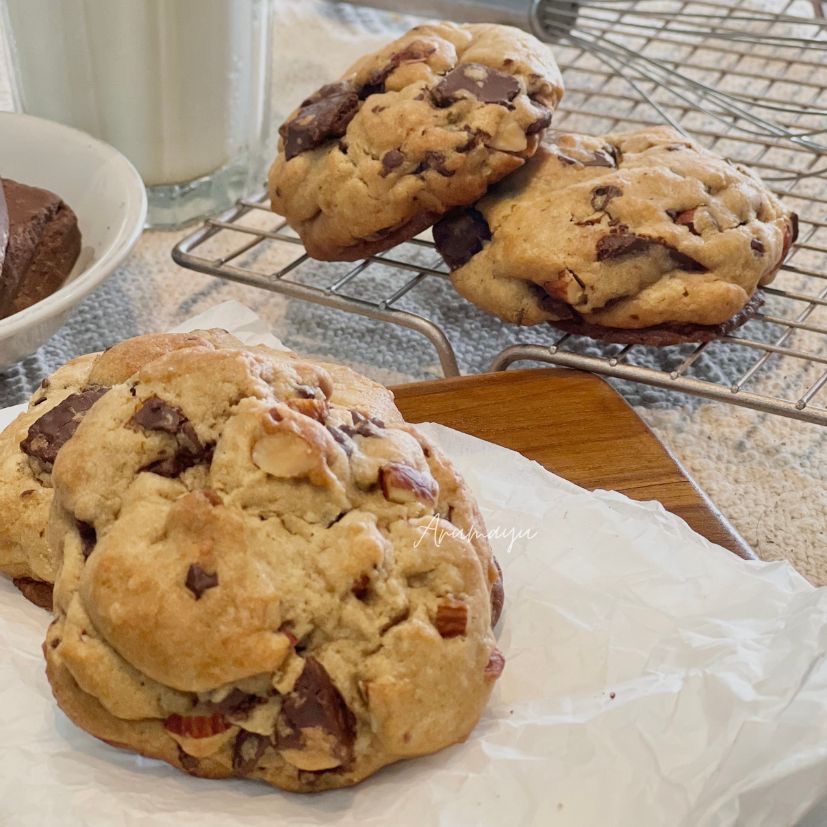 

GLUTEN FREE LEVAIN BAKERY CHOCOCHIPS COOKIE