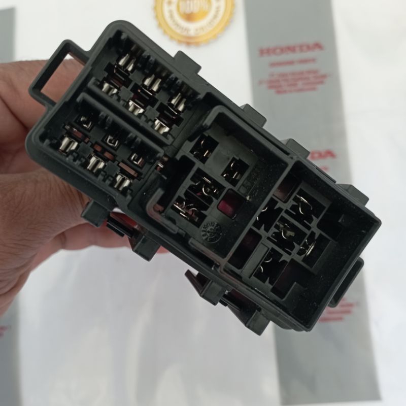 rumah box sekring fuse honda new vario 110 125 150 led kode part K59 original