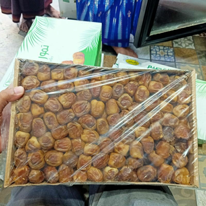 

KURMA MADU SUKARI AL - QASSIM 3KG PREMIUM Grade A