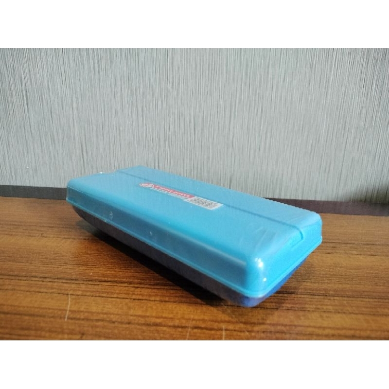 Penghapus Papan Tulis/ White board 802 (besar)
