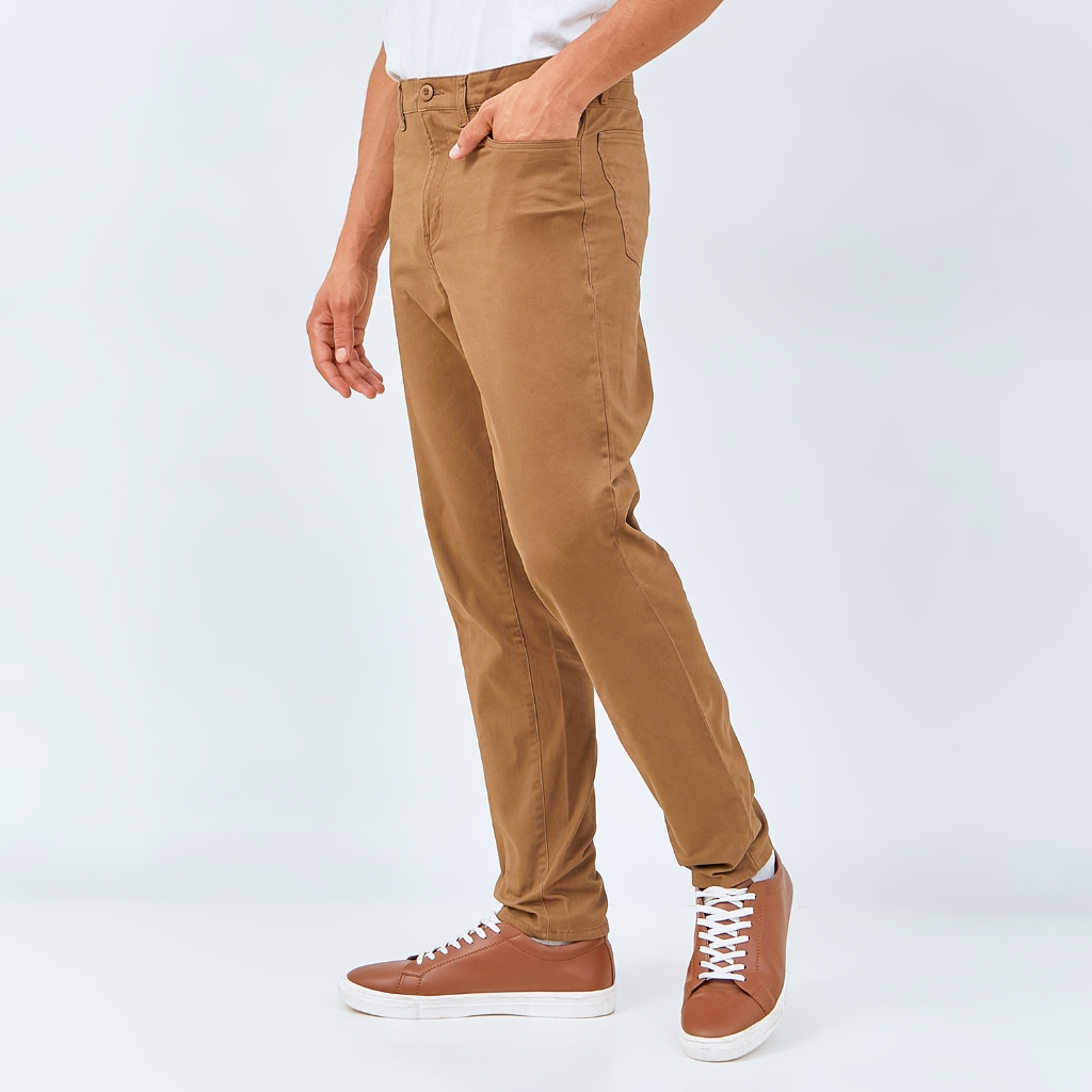 M231 Celana Panjang Pria Chino Pants Slim Fit Stretch Dark Brown 0065D