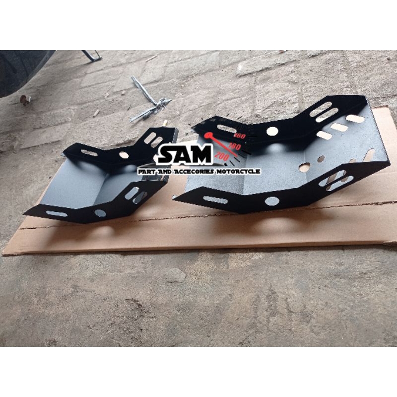 Skid Plate Hangguard Engine Scorpio Byson Tiger Verza Mega Pro benneli 250