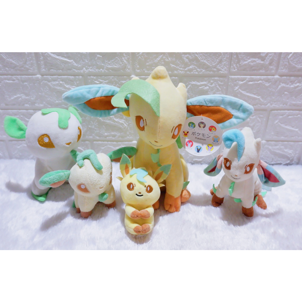 Boneka pokemon Leafeon pokemon center