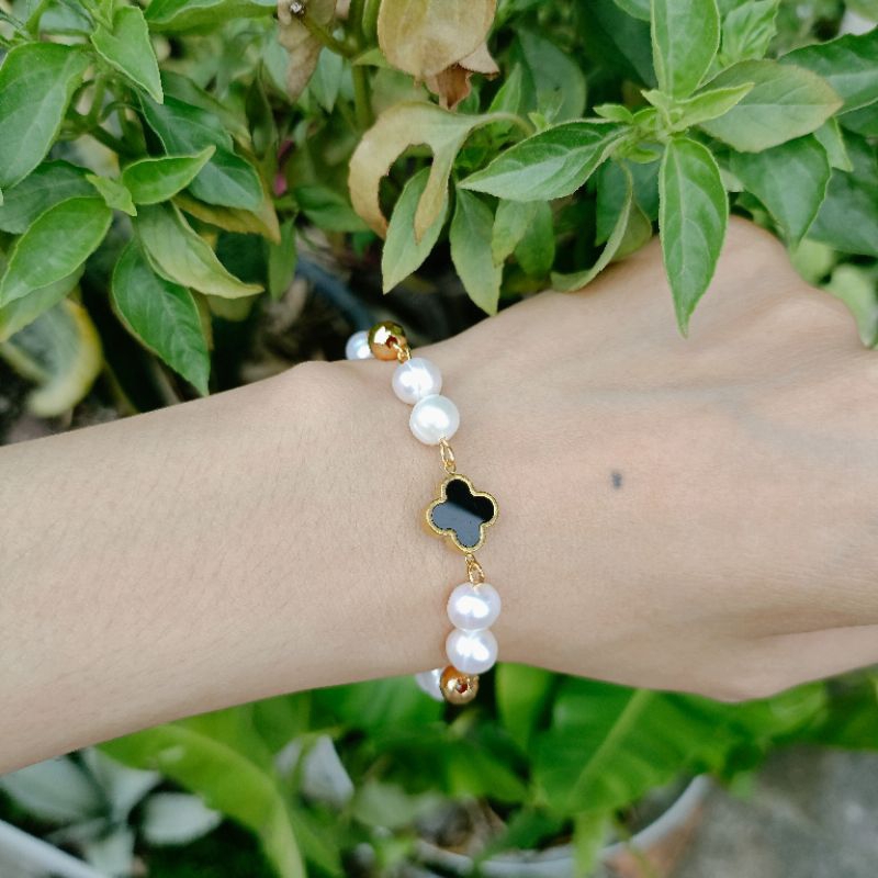 Gelang Bunga Clover Gelang Viral Mutiara Asli gelang viral tiktok