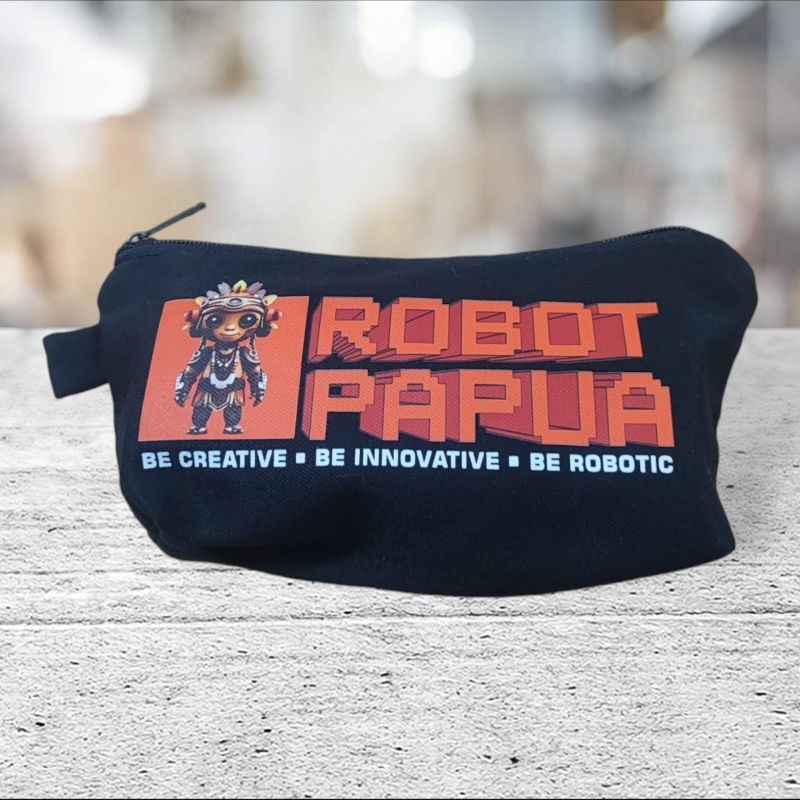 

KOTAK PENSIL HITAM SABLON ROBOT PAPUA