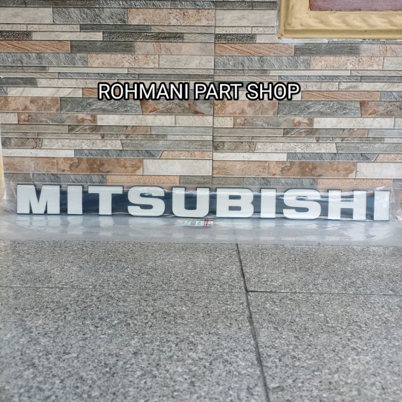 EMBLEM MITSUBISHI FE/PS100/120 UMPLUNG ORIGINAL KTB