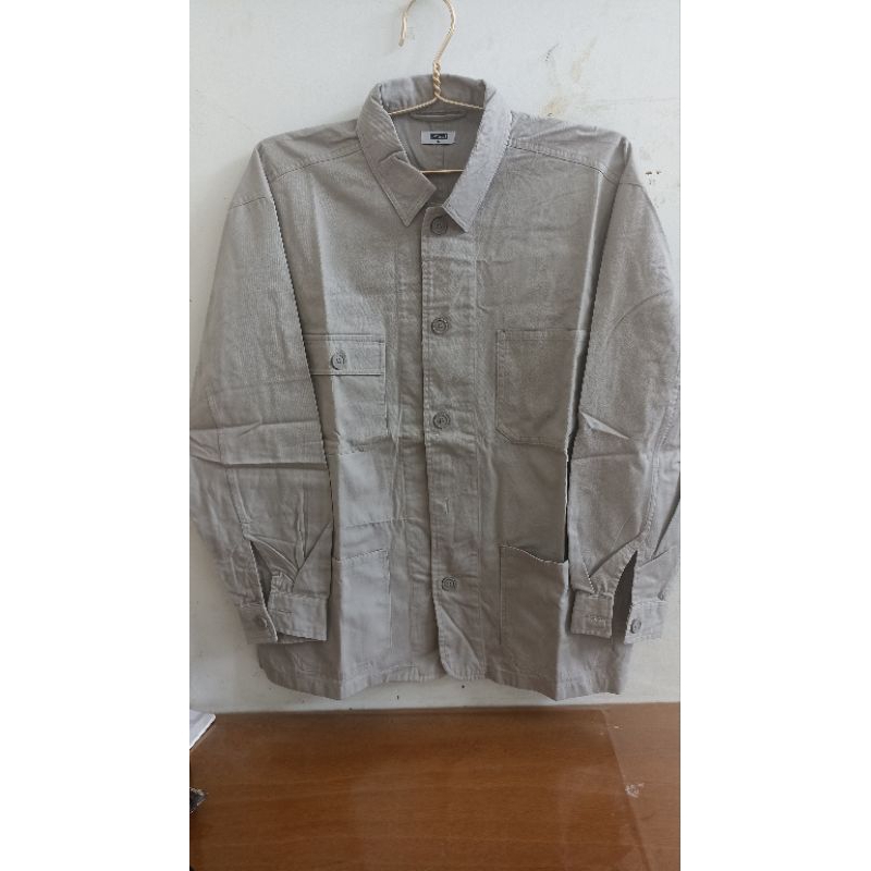 Preloved Jaket Over Shirt M231 Uniqlo Pria Bahan Katun
