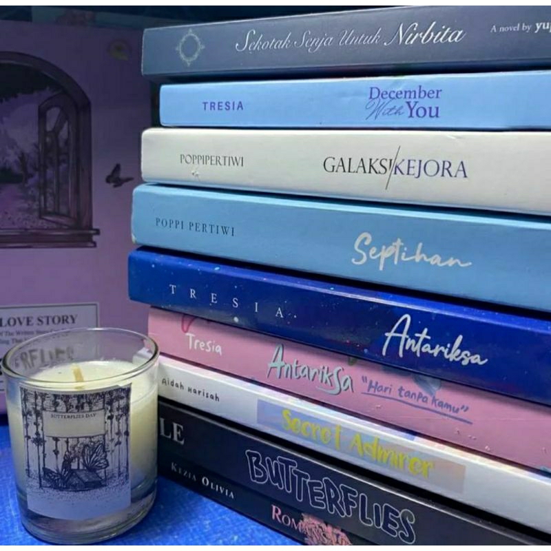 Preloved di bawah umur ber TTD angga Yunanda, Yoriko Angeline dan penulis, bonus pembatas buku