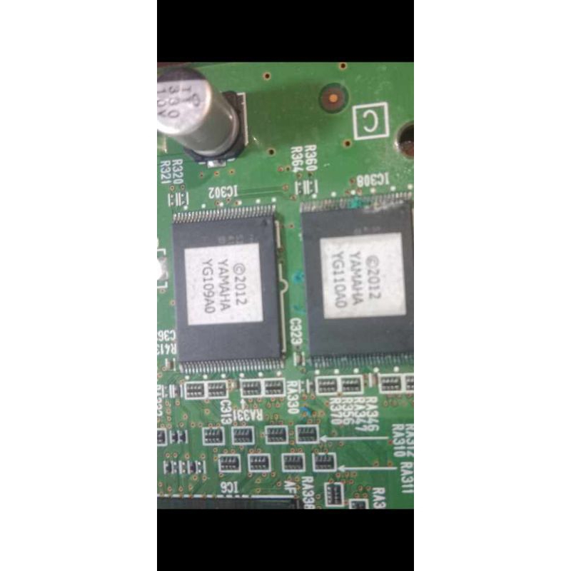 IC waverom Yamaha psr s750 satu pasang.