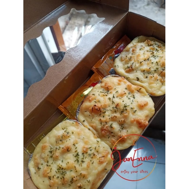 

JanEnna Spaghetti Brulee 1 box isi 3 pcs