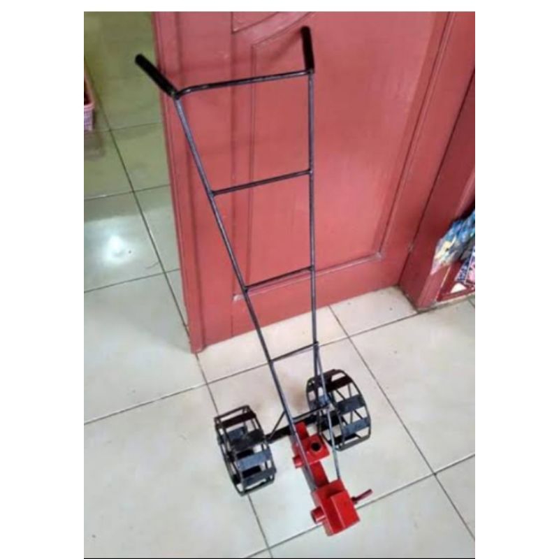 miniatur traktor mainan anak2