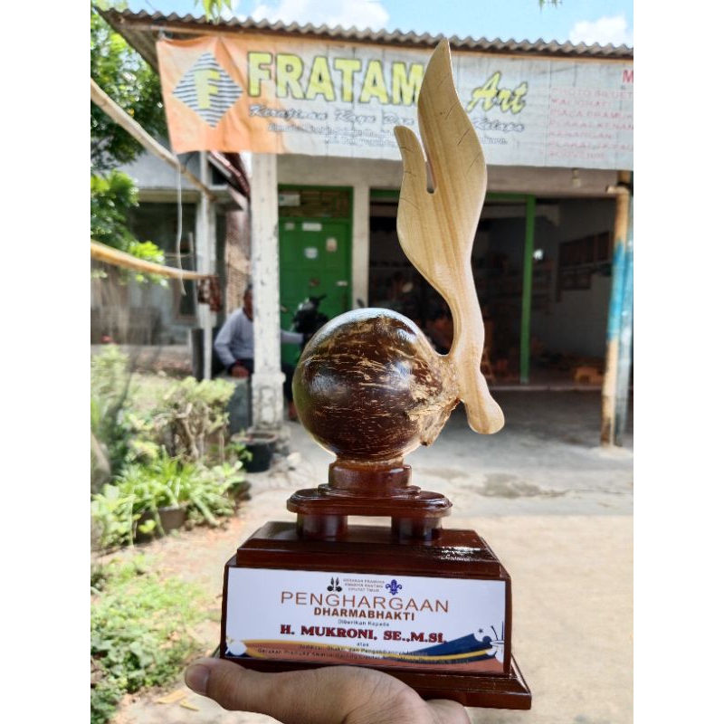 piala tunas kelapa/plakat tunas kelapa/vandel scout