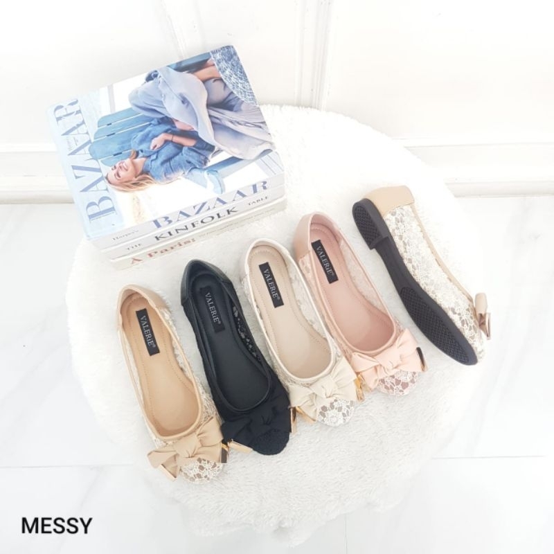 Valerie sepatu flat import brukat 36-40 MESSY/BUDAPEST