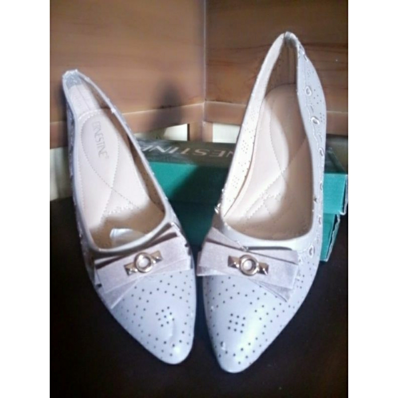 sale sepatu branded rijek