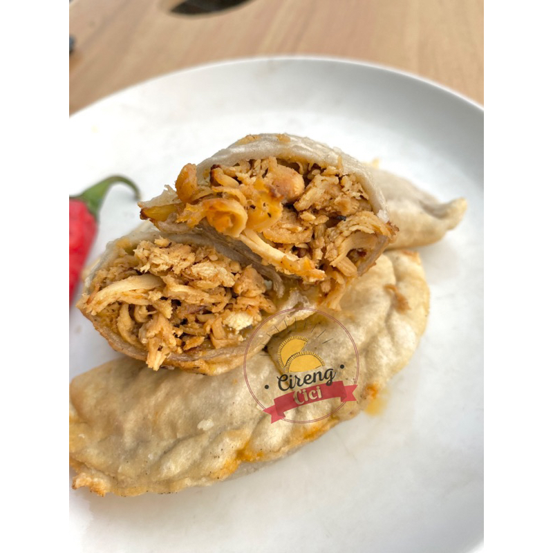 

Cireng Isi Ayam teriyaki Isi 5 pcs Jumbo by cirengcici