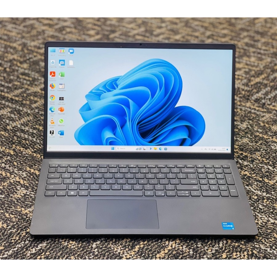 Dell INSPIRON 15-3511 Intel core i5 gen11 Ram 16 Gb / Hdd 256
