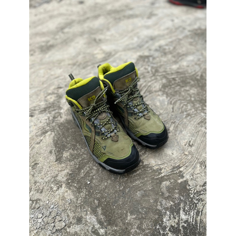 Sepatu gunung second original K2