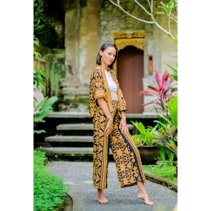 Cap Bali Setelan Outer motif Nude nude