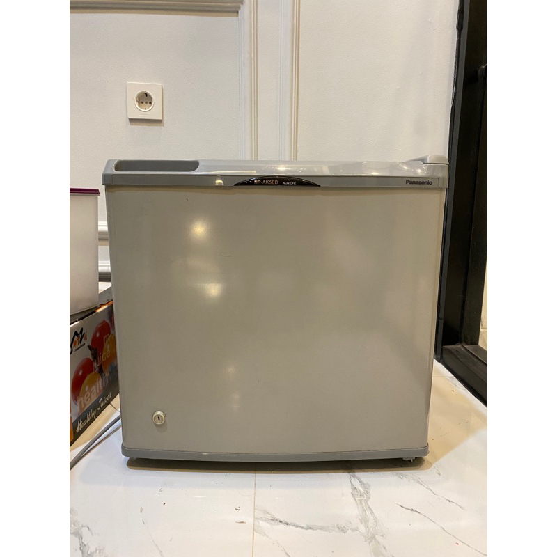 Kulkas Mini Panasonic NR-AK5ED