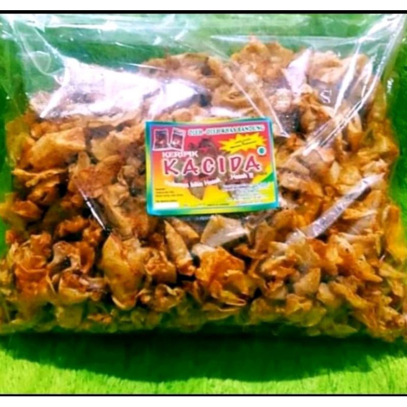 

keripik singkong kacida 100gr (pedas daun jeruk) oleh oleh khas bandung