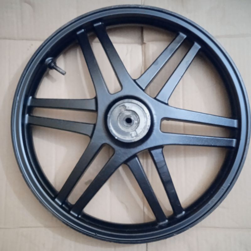 velg peleng depan Suzuki spin 125 original