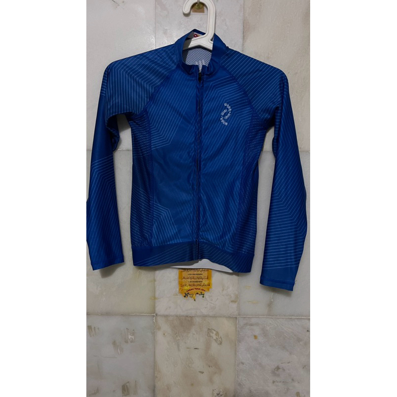 jersey sepeda wanita bekas