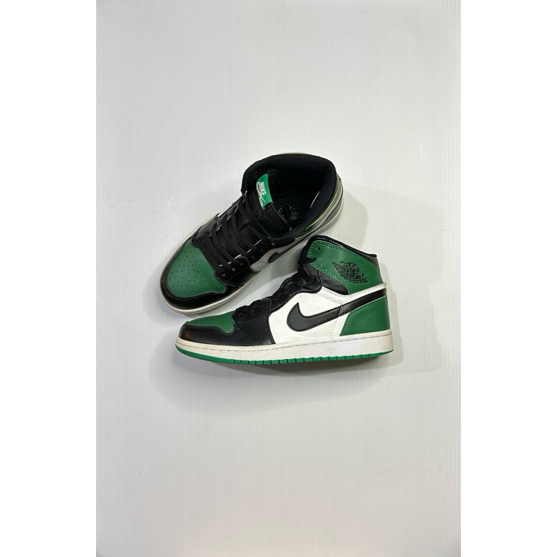 AJ 1 High Pine Green (41)