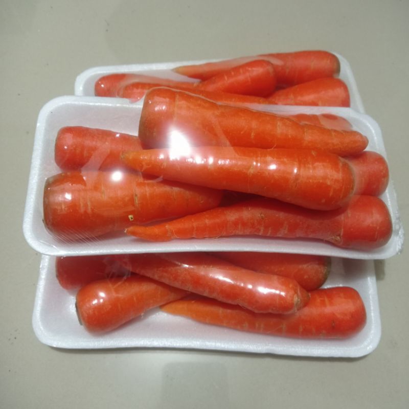 

wortel brastagi 1kg sedang