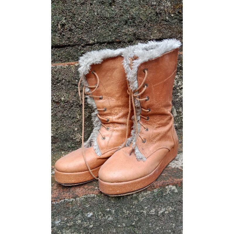 PreLOVED BOOTS KULIT ASLI HANDMADE LIMITED EDITION BY SHESHI SHOES