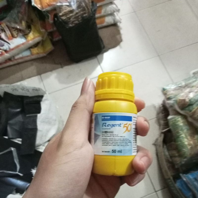 Obat Regent PEMBASMI SEMUT PUTIH DAN HAMA REGENT 50ML 50SC