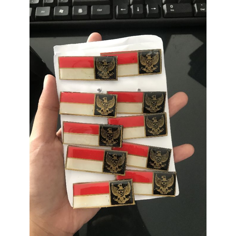 Pin Bendera Merah Putih / Pin Bendera Merah Putiih Garuda Bijian
