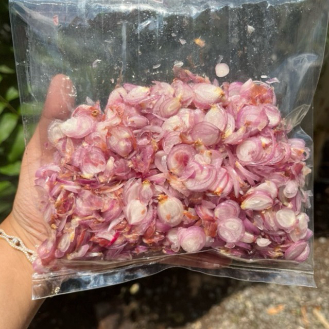 

BAWANG MERAH IRIS 250 gram
