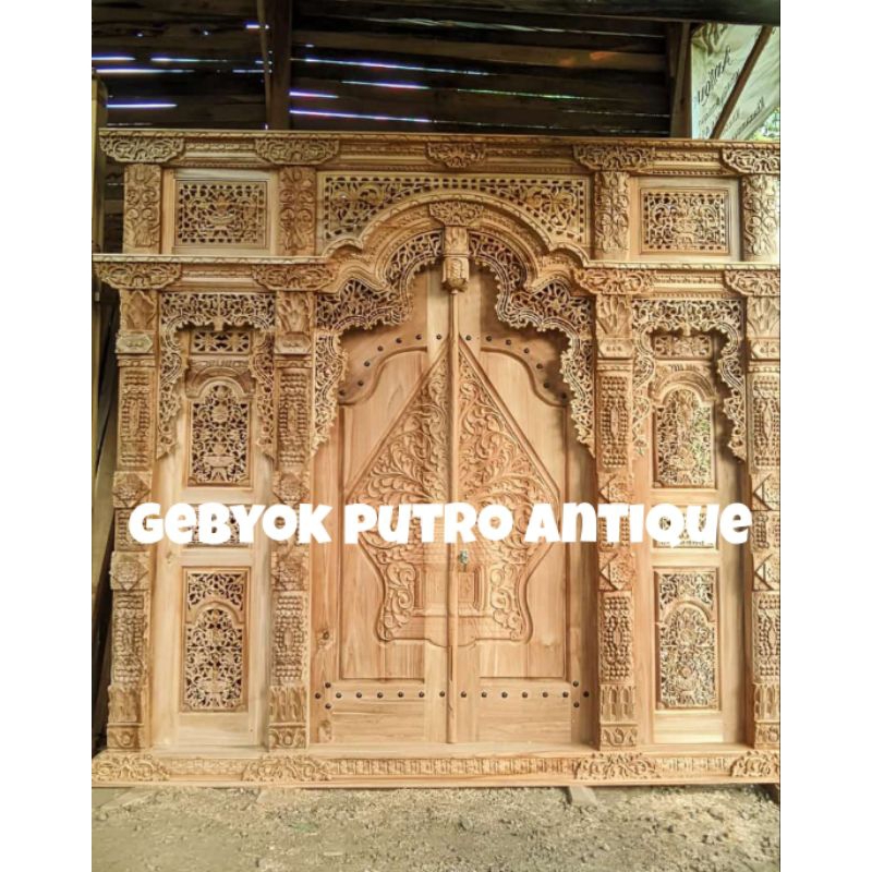 PINTU GEBYOK UKIR PREMIUM 3 METER GUNUNGAN KELIR