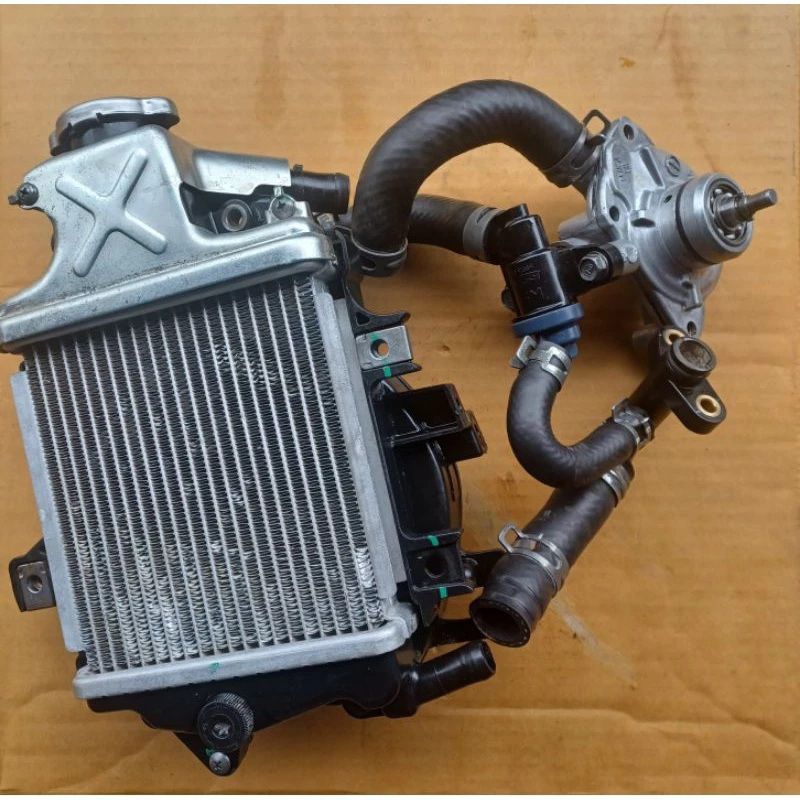 Radiator Motor Honda Vario 125/150 Led old 1set (Bekas Berkualitas)
