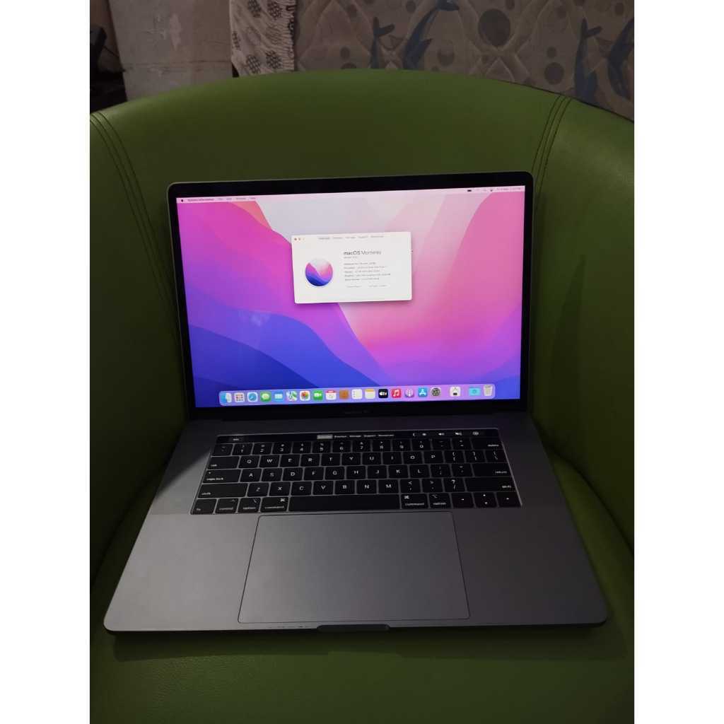 macbook Pro 15 in 2019 i9 radeon 16 500gb