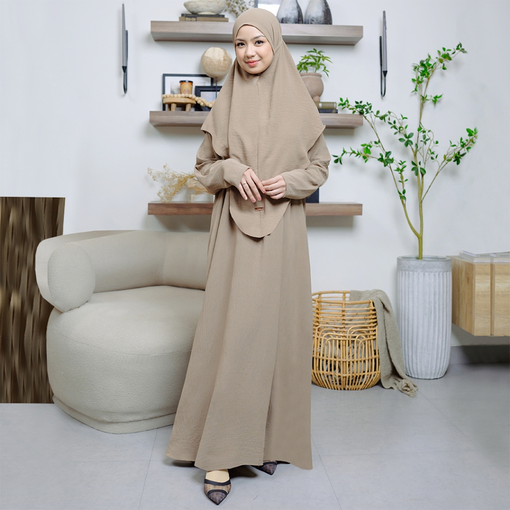 Lozy Hijab - Hafsha Abaya Set Buy 2 570K  (Gamis Umroh Haji Abaya Set Kerudung) Image 6