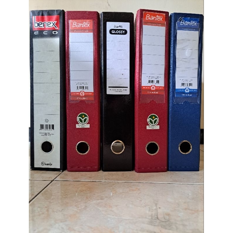 

ordner bantex ukuran A4/F4 bekas