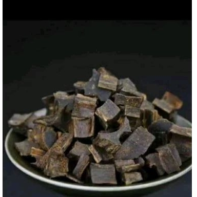 chips potongan kayu gaharu super grade A